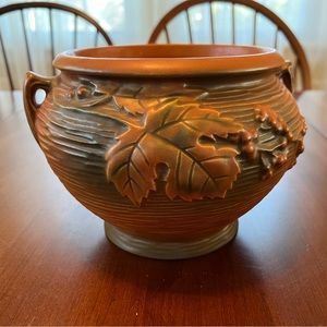 Roseville Pottery. Jardiniere and Candle Stick holders